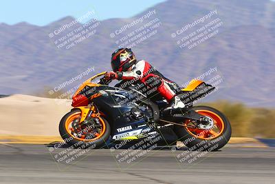 media/Mar-12-2022-SoCal Trackdays (Sat) [[152081554b]]/Turn 9 Side (145pm)/